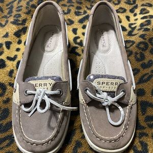 Sperry boat shoes